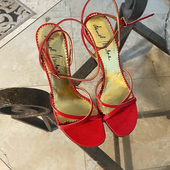 Daniel Barbara Red mirrored heels - Picture 2 of 5